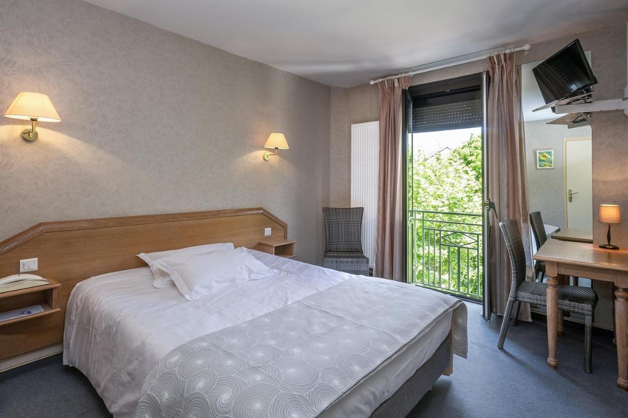 Logis Hotel Restaurant Le Mont Aigoual Мейрей Экстерьер фото