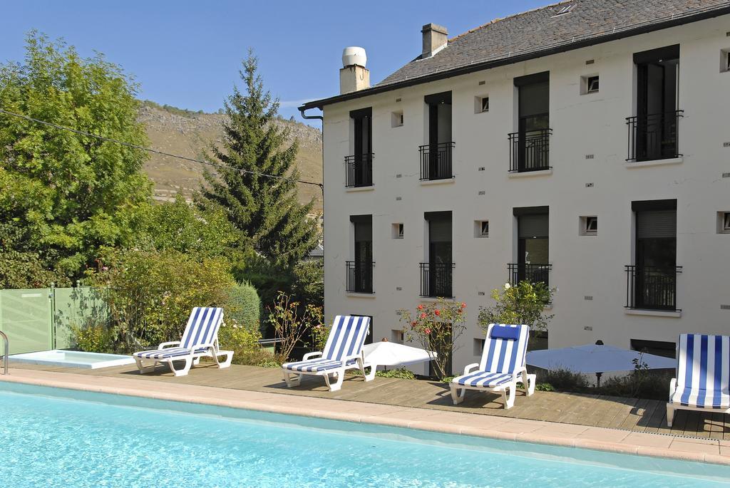 Logis Hotel Restaurant Le Mont Aigoual Мейрей Экстерьер фото